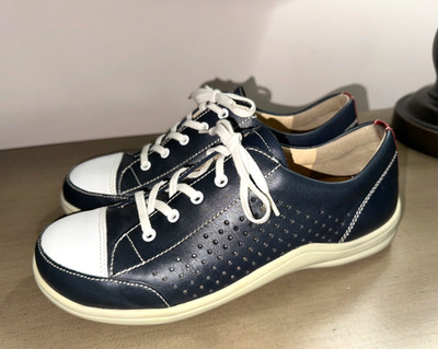 FINN COMFORT Charlotte leather sneakers shoes US W's 10 UK 7.5 EU 41 EUC Blue