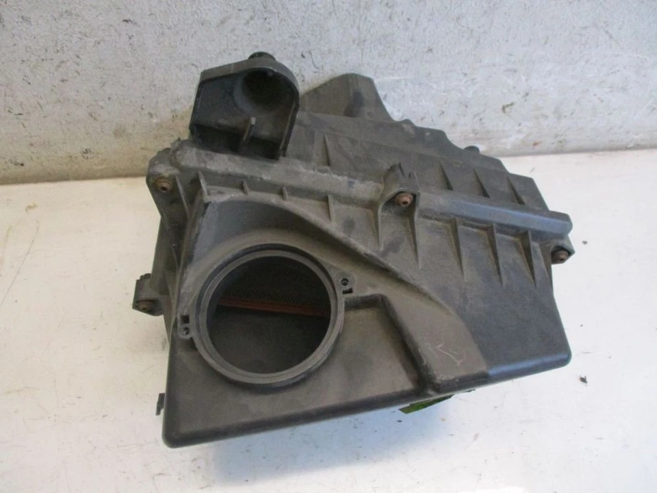 Carcasa del filtro de aire caja del filtro de aire caja del filtro de aire se adapta a VOLVO V50 (MW) 2. Foto 3 de 4