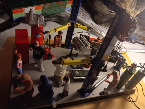 Auto Shop Diorama. Tools And Figures
