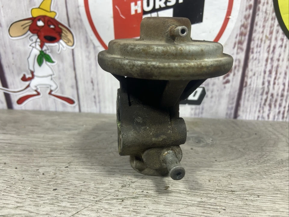 SUZUKI SWIFT GEO METRO OEM VÁLVULA EGR 18111-86010 TRANSMISIÓN MANUAL K5T54777 Foto 2 de 4