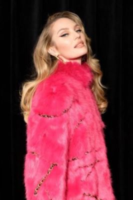 MOSCHINO [TV] H&M Faux Fur Coat Jacket Stand-Up Collar Metal Chain