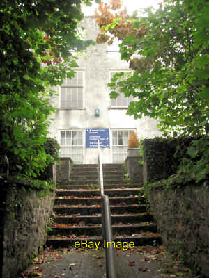 Photo 12x8 The steps from the Swimming Pool to the Foxhole School Building c2016