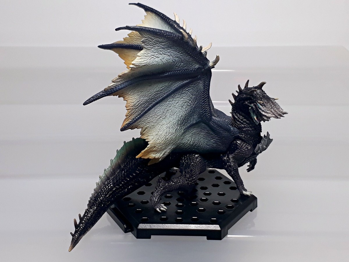 Alatreon Monster Hunter CAPCOM Figure Builder Standard Model