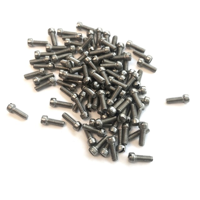 (PKG of 100) 256 x 1/4" Machine Screw, Slotted Fillister Head