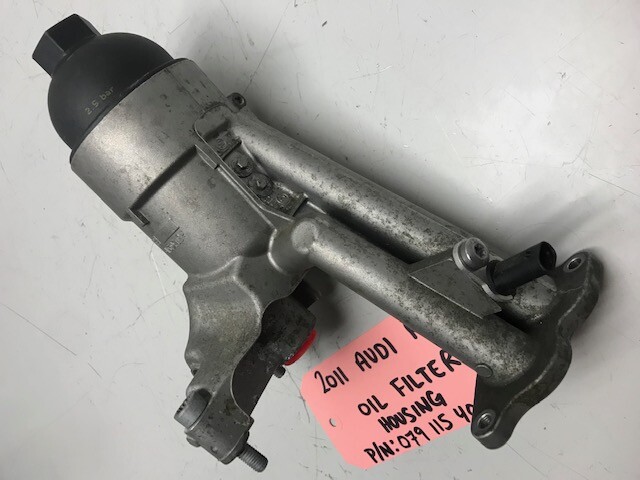 11 AUDI R8 V8 4.2 OEM COMPLETE OIL FILTER HOUSING 079115401S 08-12