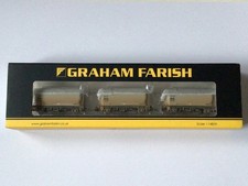 3 x Graham Farish N Gauge PCA ‘Metalair’ Cement Tank wagons in weathered grey