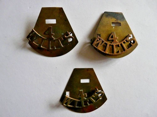 3 WW1 BRASS BRITISH TERRITORIAL SHOULDER TITLE BADGES 4TH BATT WILTSHIRE REGT