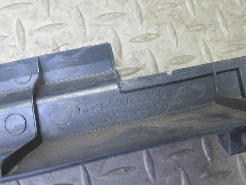 00-05 TOYOTA MR2 SPYDER ZZW30L MALETERO DELANTERO JUEGO PANEL MOLDURA OEM Foto 4 de 4