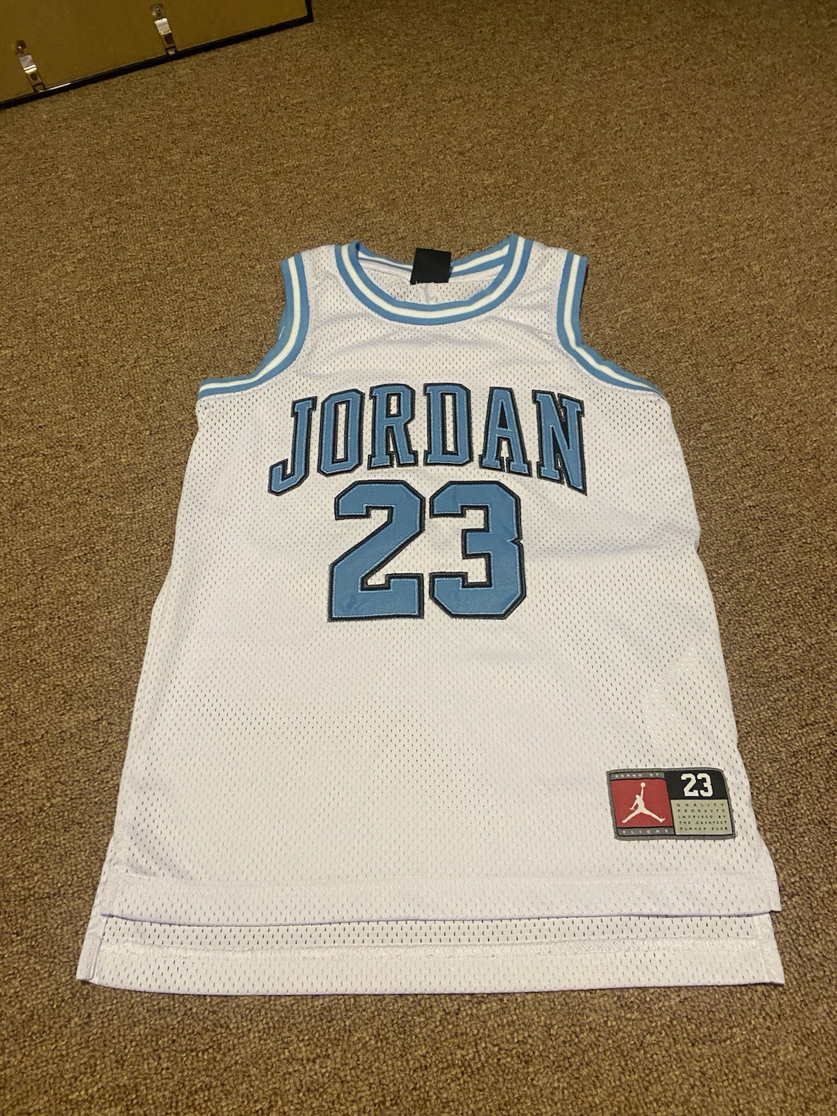 Picture 1 of 9