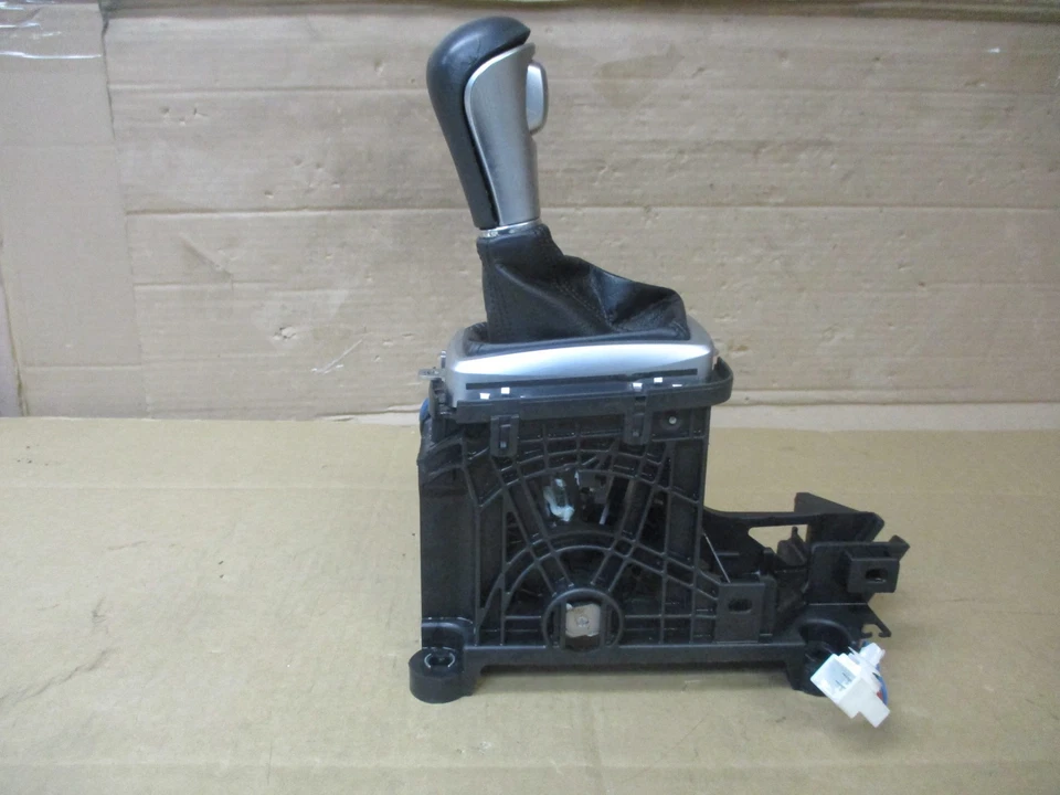 Conjunto de perilla de cambio de marchas de transmisión automática Suzuki Kizashi 10-13 Foto 2 de 4