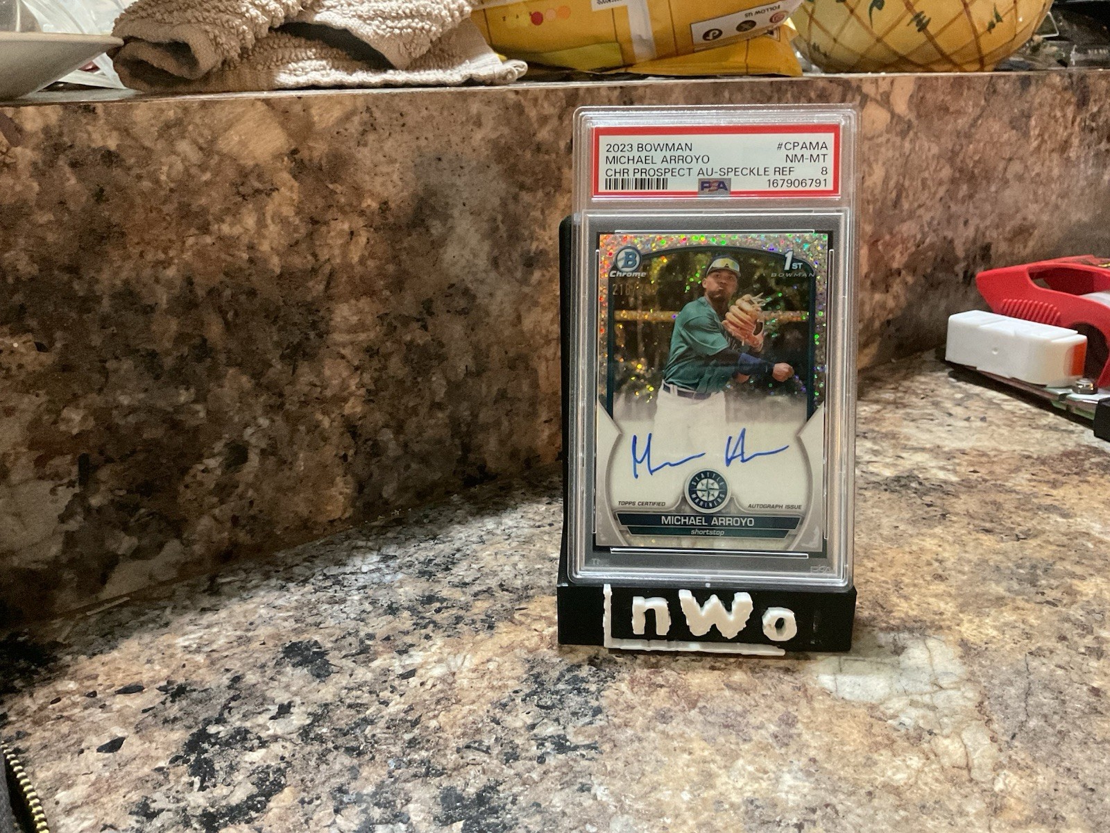 MICHAEL ARROYO 2023 Bowman Chrome 1st speckle refractor auto - /299 RC PSA 8