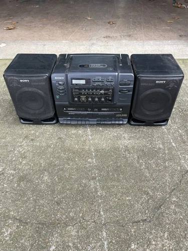 Vintage 1990s Sony Stereo Cassette Cd Player Radio Boombox CFD-540 **Eats Tapes