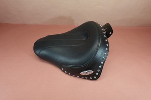 00-11 Harley Davidson Heritage Softail FLSTC Front Driver Seat