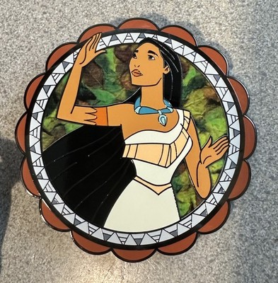 PIN POCAHONTAS 3'' JUMBO FANTASY PIN new 2026