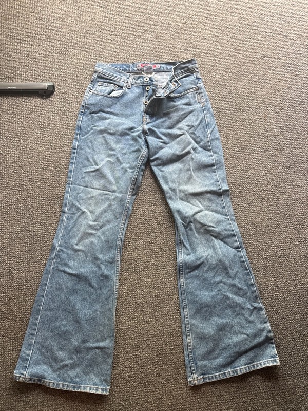 womens silver jeans 30x31 blue jeans smallBell bottom