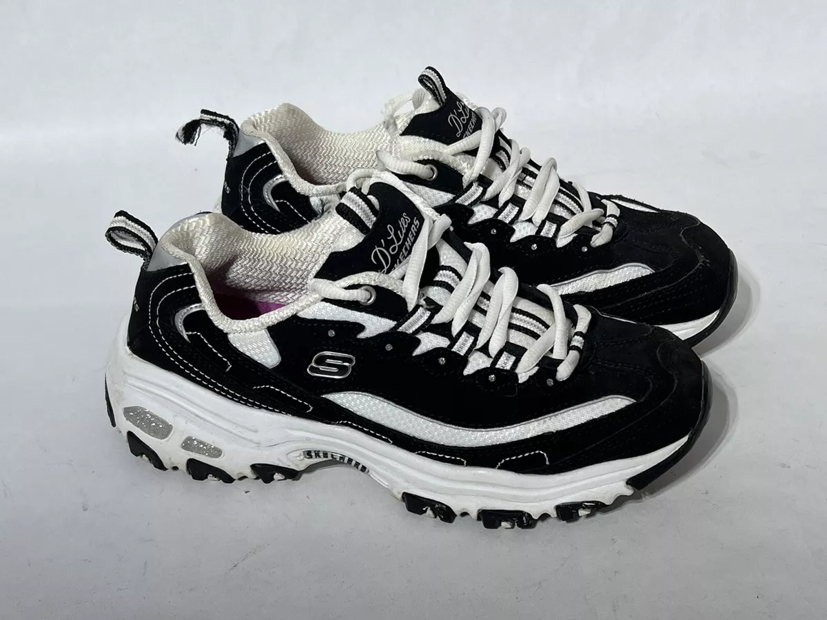 Skechers D Lites Women 7 11930 Black White Sneaker Shoes Lace Up