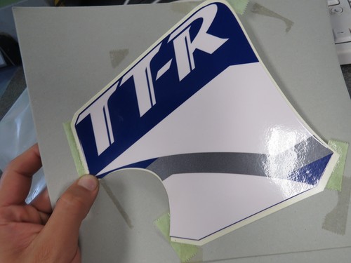 NOS Yamaha Fuel Tank Graphic Decal 2 2002 TTR90 5HN-2173F-20 - Picture 3 of 3
