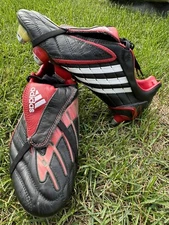 adidas predator powerswerve Sz 6.5 Worn 1 Time Includes 2 13mm And 2 16mm Studs