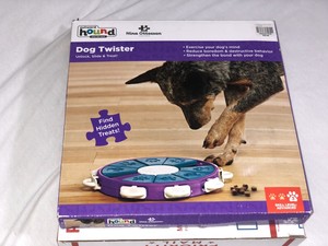 nina ottosson dog twister