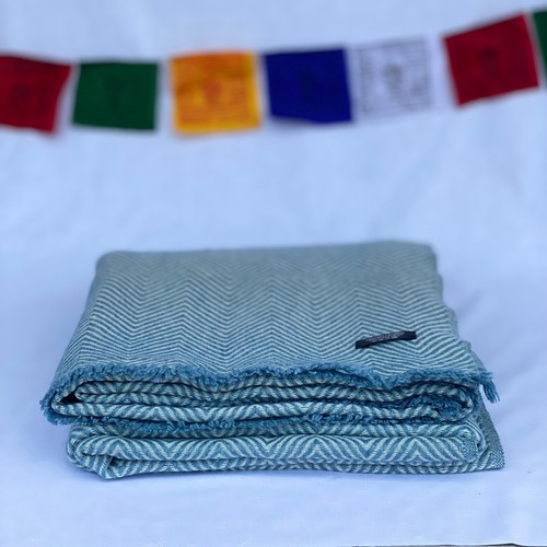Cashmere Blanket " Nathu La (नाथु ला)" - Handmade From Nepal, Gemeinnützig - Picture 5 of 23
