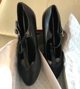 capezio 750