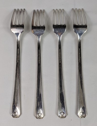 4 Oneida Prestige Silverplate Bordeaux 1945 Dinner Forks Flatware Discontinued 2 - Picture 3 of 6