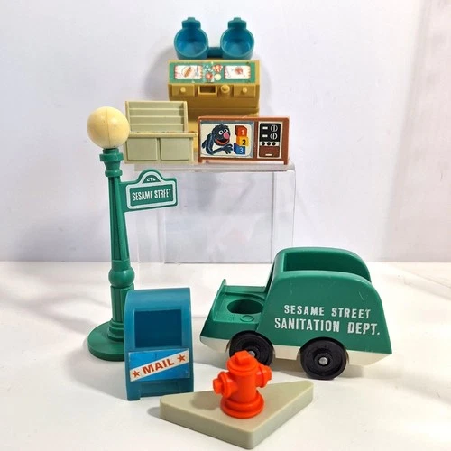 Sesame Street Little People Vintage 70s TV Mail Box Lamp Desk Accessories