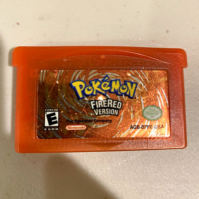 Pokémon FireRed Version Nintendo Game Boy Advance 2004