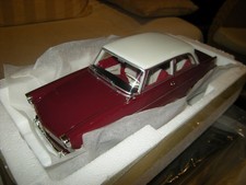 1:18 BOS Opel Rekord P2 dark red, white in OVP Limited Edition