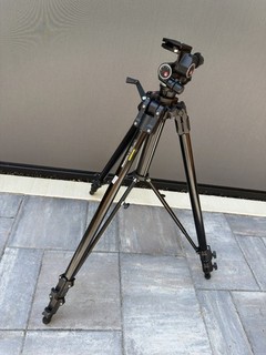 Manfrotto 161MK2B Camera Tripod with Pan/Tilt 410 Head. Studio/Heavy use Tripod