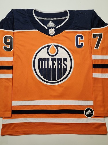 Adidas Connor McDavid #97 Edmonton Oilers NHL Hockey Jersey Mens Size 48 (M)
