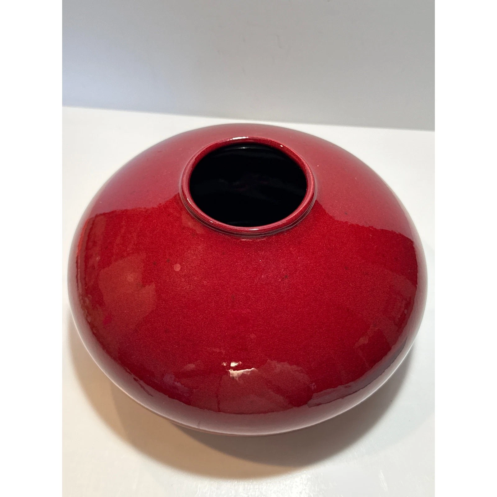 Vintage PIER 1 Burgundy/ Deep Red Decorative VASE