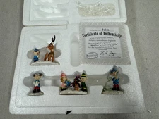 Hawthorne Village RUDOLPH'S AND SANTA'S LITTLE HELPERS Christmas Town Set