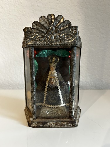 Vintage Mexican Tin Nicho Shadow Box Virgin Mary Folk Art Shrine 7.5”