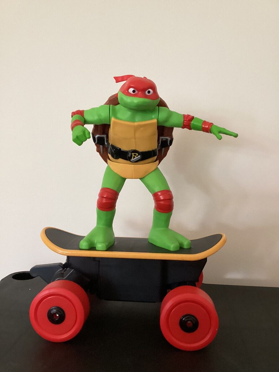 Teenage Mutant Ninja Turtles RC Raphael Cowabunga Skateboard Teenage Mutant Ninja Turtles RC Raphael Cowabunga Skateboard