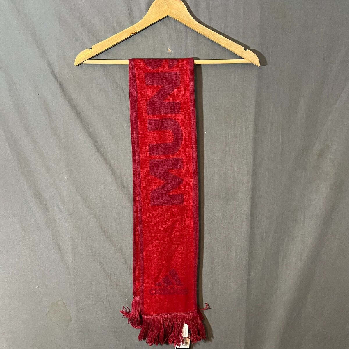 New ADIDAS Scarf Red Munster Sports Unisex RRP £20