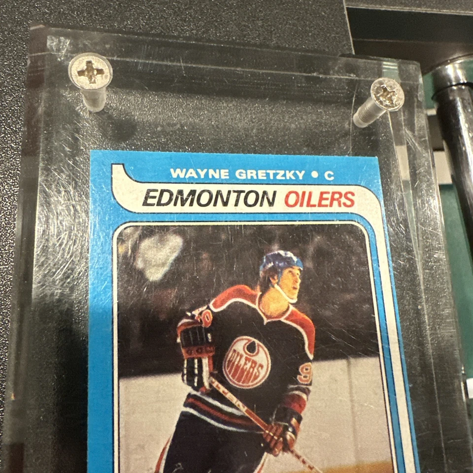 Wayne Gretzky 1979 Topps Rookie  - Image 4 of 4