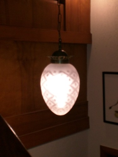 Crystal and Brass Beautiful and Elegant Vintage Lighting Pendant Chandelier