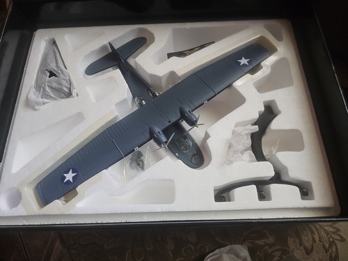 NIB Corgi US36109 PBY-5A Catalina WW2 Guadalcanal 1942 Diecast Model Plane 1/72 - Picture 13 of 23