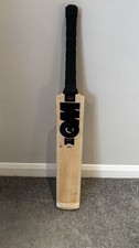Gunn and Moore 606 Noir Cricket Bat – Harrow –Great Conditon, Brand New Grip.