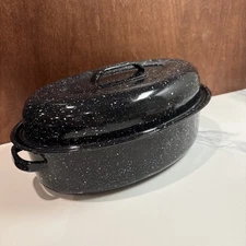 12 Inch Roasting Pan with Lid - Covered Oval Roaster - Inch, Black