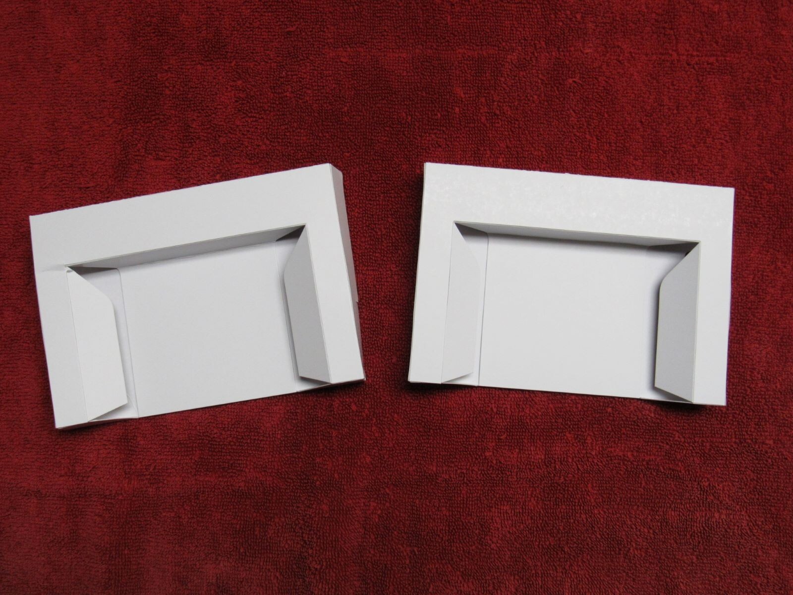 (2) Game Holders tray stabilizer cardboard insert New SNES Super Nintendo