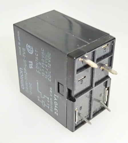 Relais 12VDC G4W-1112P-US-TV8 - 1 Pièce Neuve, Prêt à L'emploi