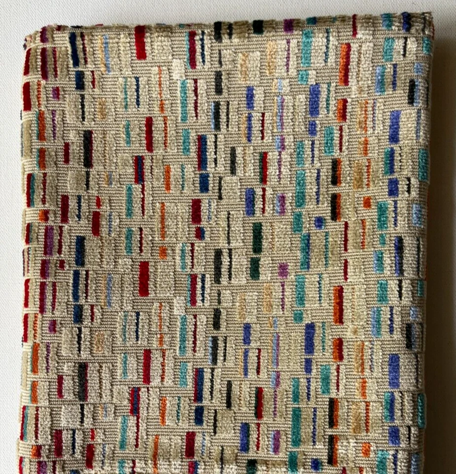 GP & J Baker Maynard Bronze/Multi Tecido Remanescente 24"x24" - Imagem 2 de 3