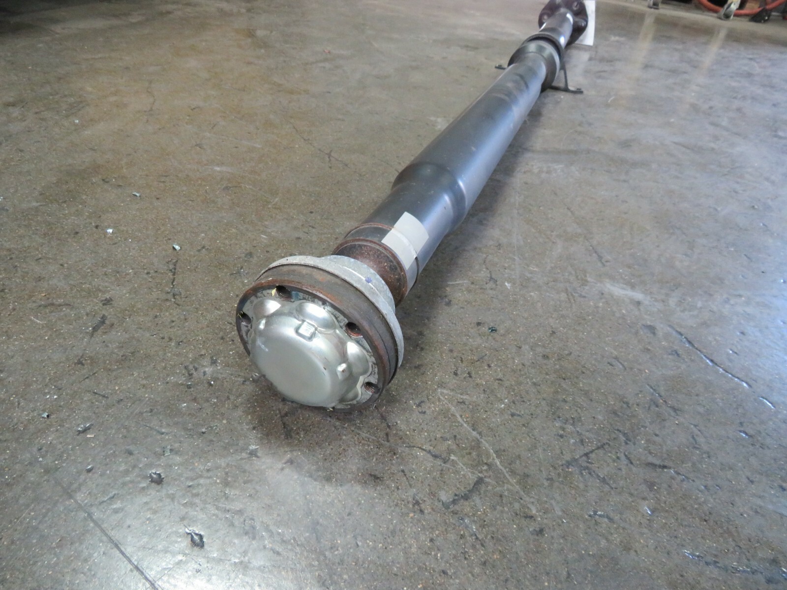 Maserati Quattroporte, Rear Drive Shaft, Used, P/N 670008543