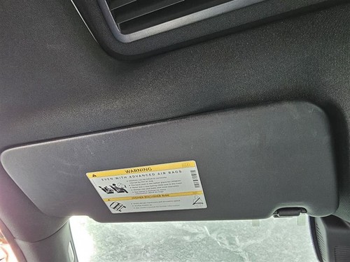 2016-2019 MERCEDES BENZ GLE350 DRIVER SIDE SUN VISOR: BLACK - Picture 2 of 12