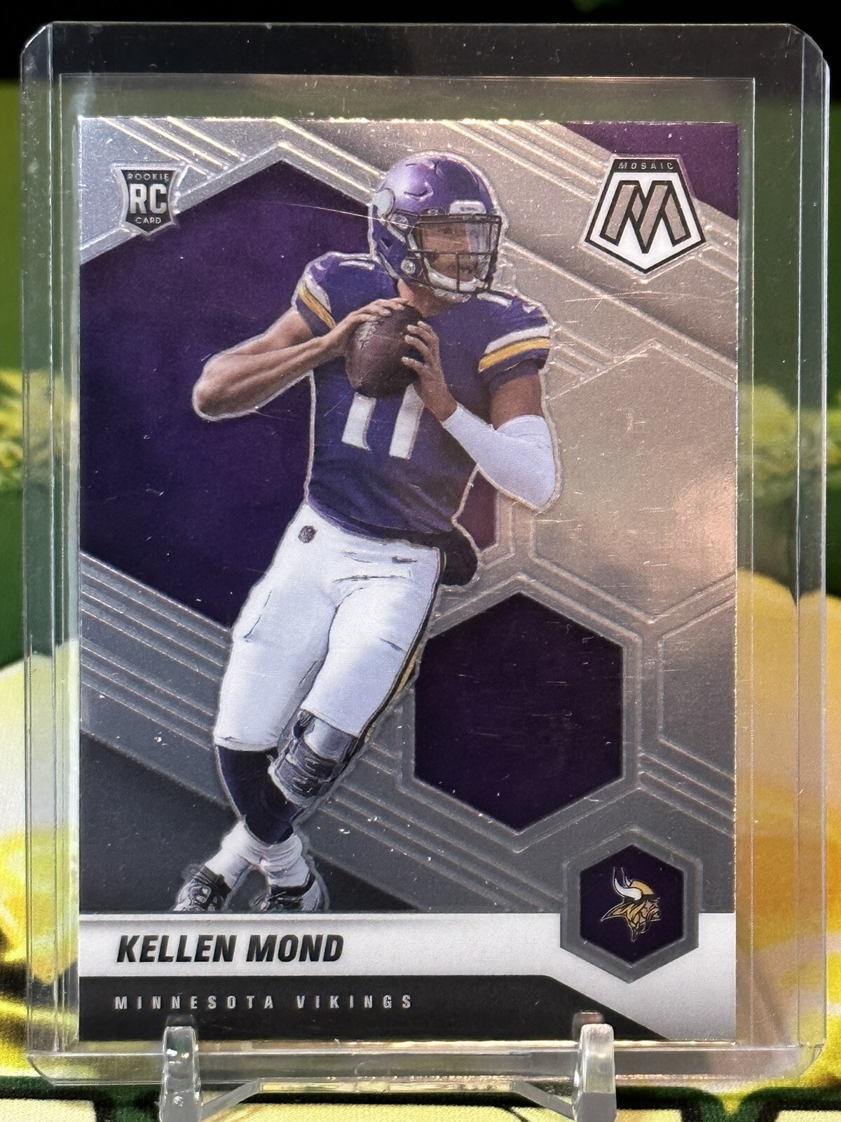 2021 Panini Mosaic Kellen Mond #321 RC Rookie Card