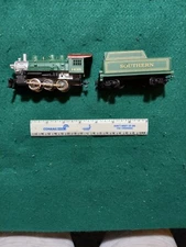 TYCO #1435 0-6-0 SOUTHERN STEAM ENGINE