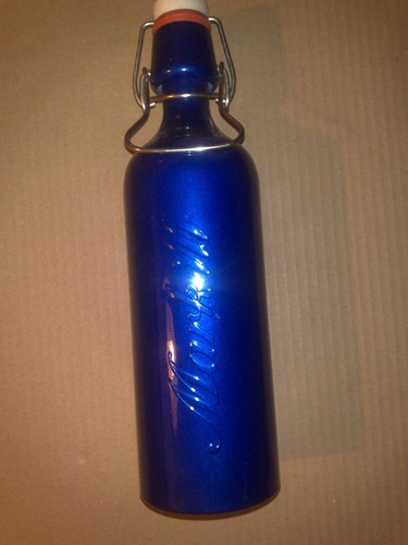 Markill Trinkflasche Aluminium mit Bügelverschluss 0,9 Liter dunkelblau