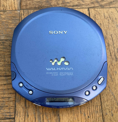 Sony CD Walkman D-E221 ESP MAX Portable CD Player Blue Works Great